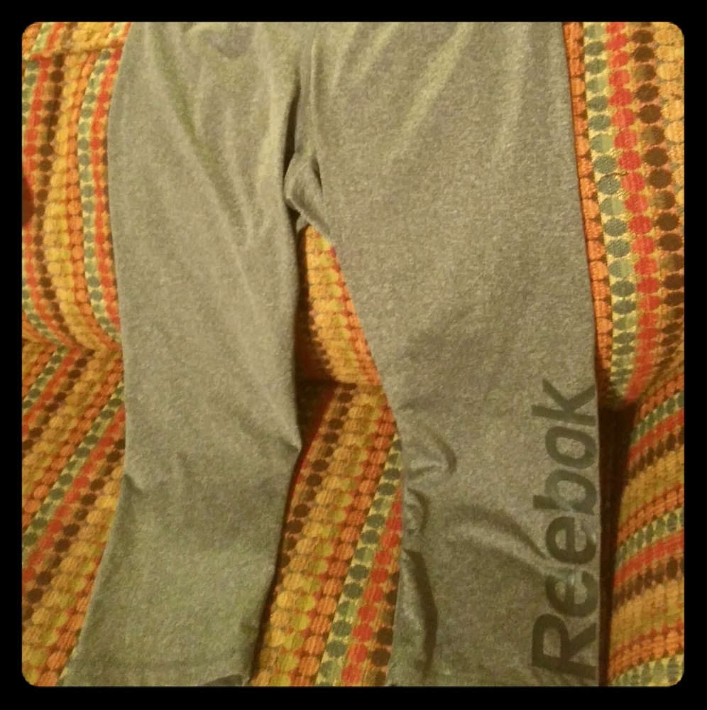 Reebok yogas